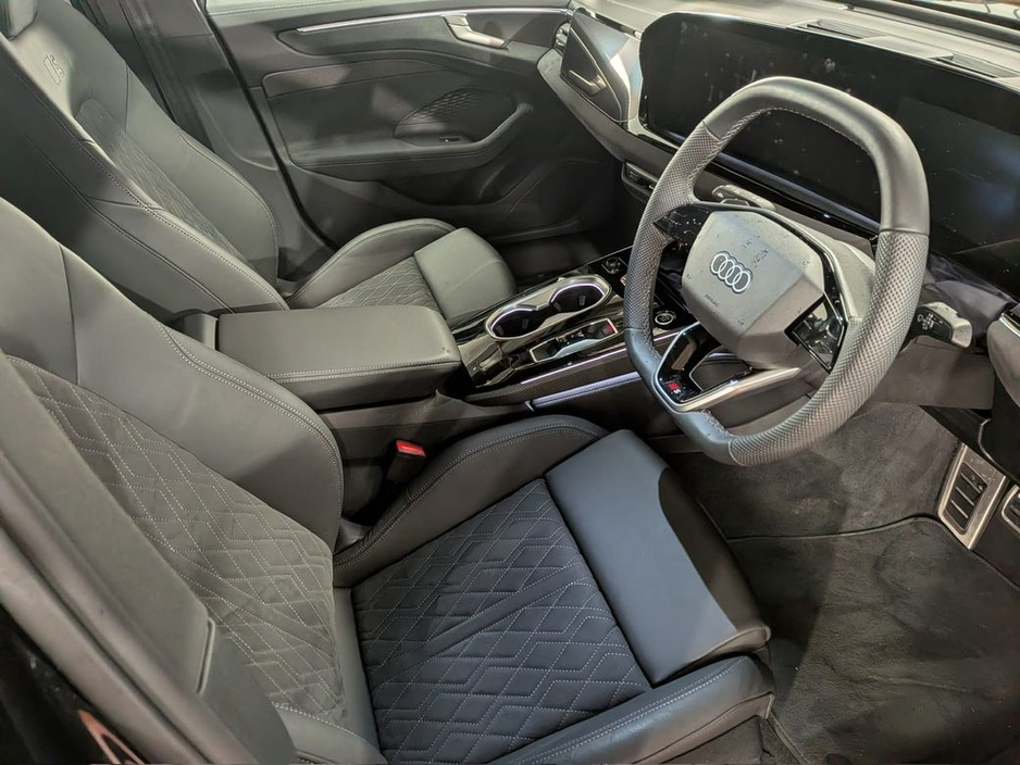 2025 Audi A6 E-HYBRID QUATTRO LAUNCH EDITION €79,888