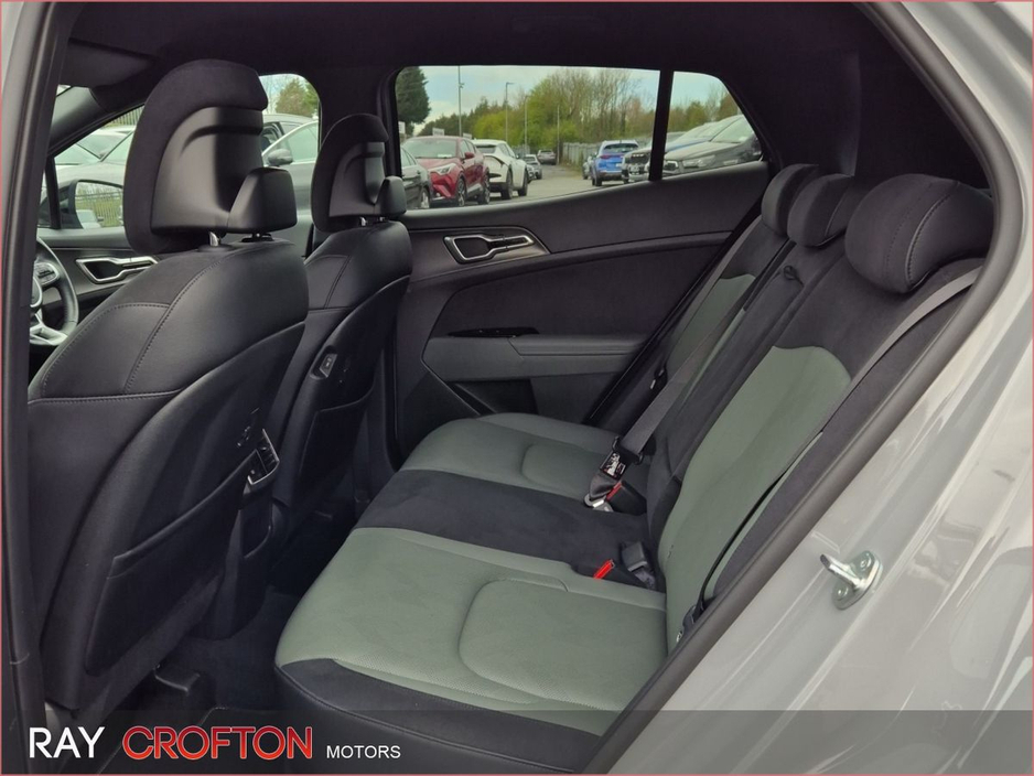 2024 Kia Sportage - image 7