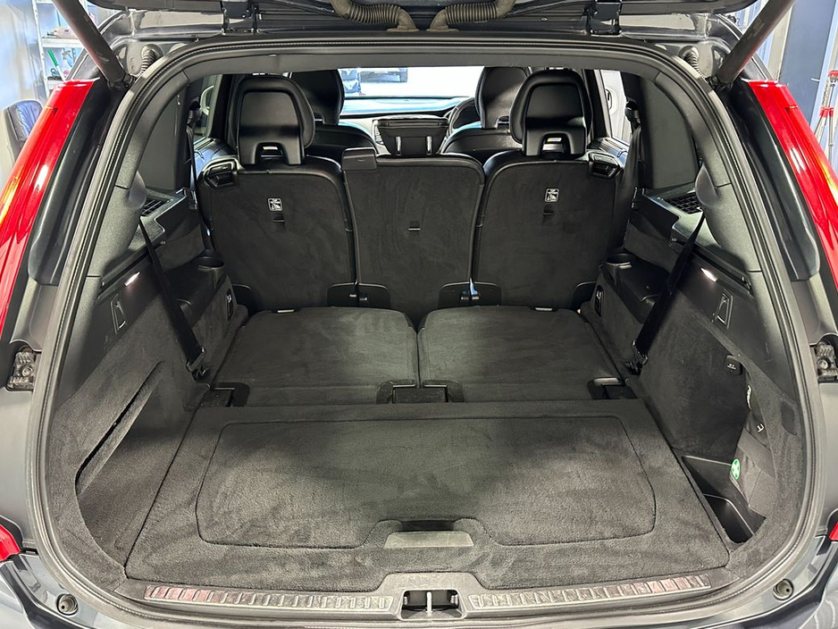 2019 Volvo XC90 R-Design PP AWD 2.0 D5 €43,400