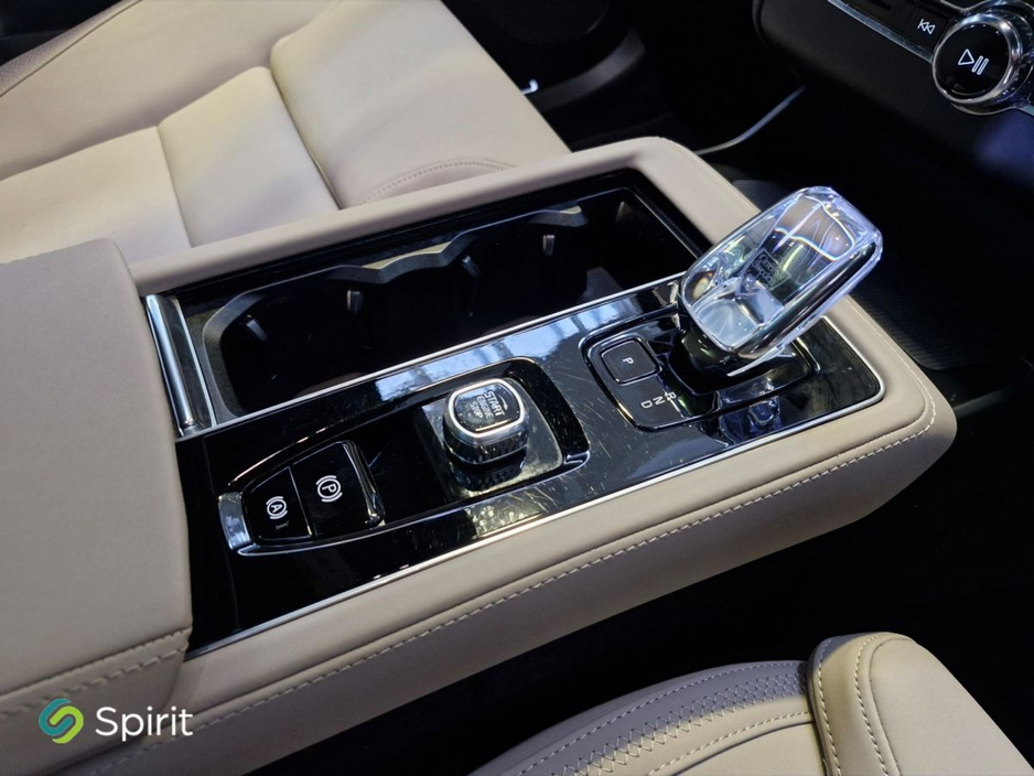 2025 Volvo XC90 BLACK EDITION IRISH CAR*CALL ALAN ON 086-1437949* €86,900