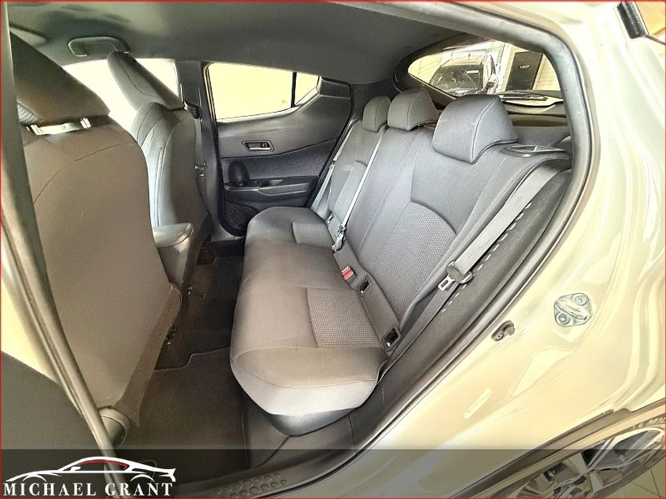 2019 Toyota C-HR - image 18