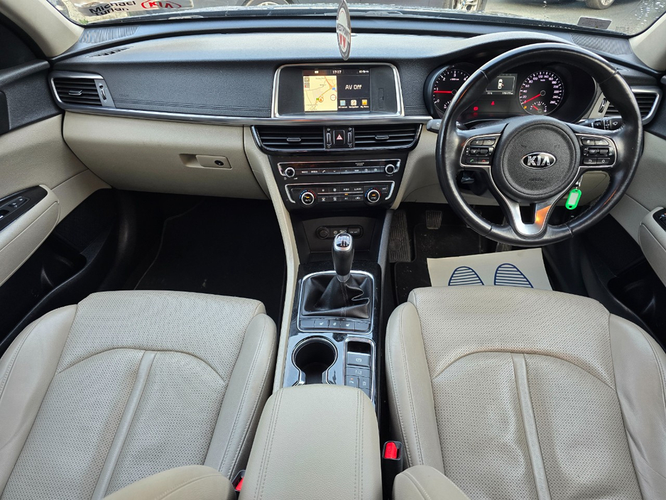 2018 Kia Optima - image 14
