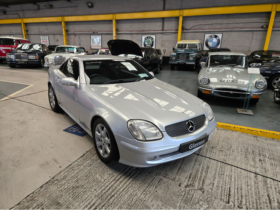 2004 Mercedes-Benz SLK Class - image 26