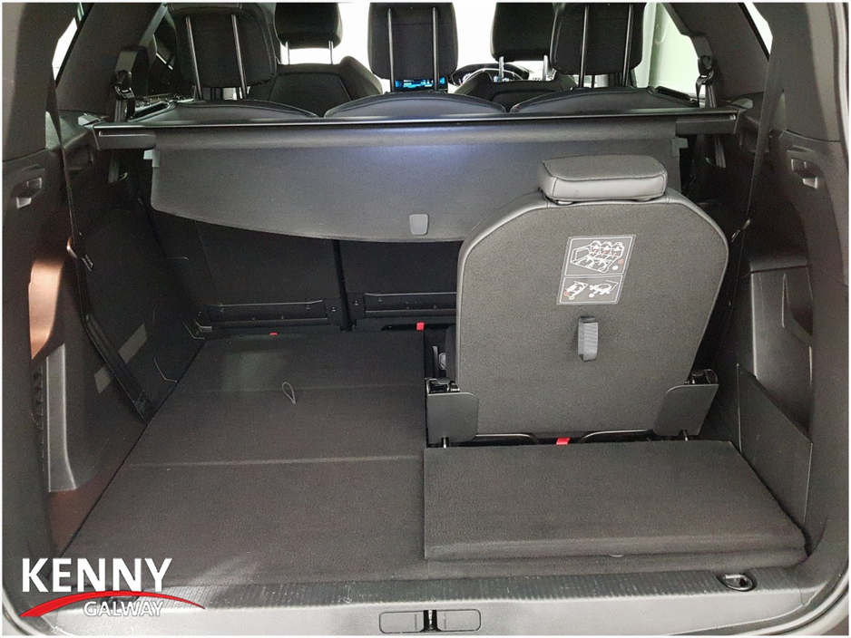 2024 Peugeot 5008 - image 38