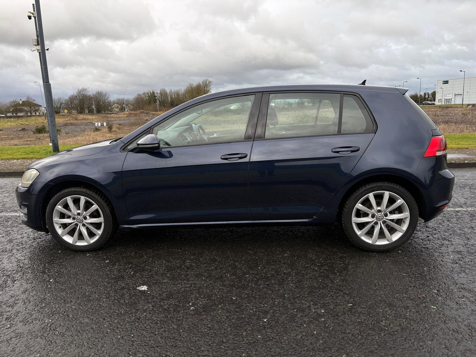 2014 Volkswagen Golf - image 6