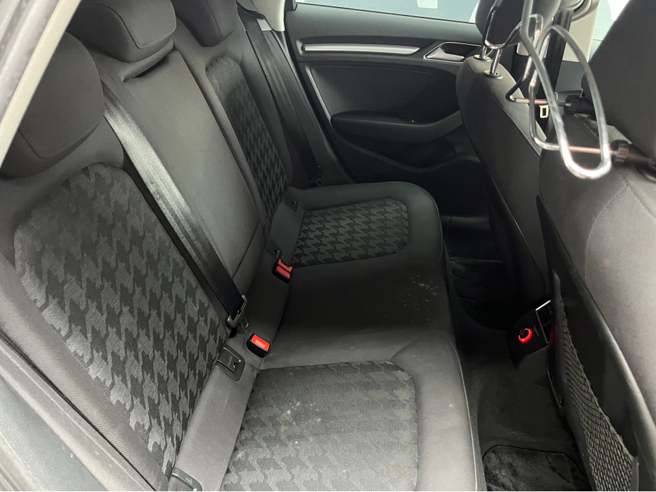 2015 Audi A3 - image 11