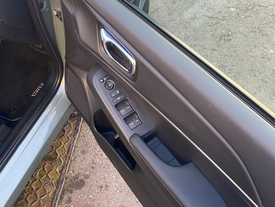 2025 Honda HR-V E HEV Advance €42,995