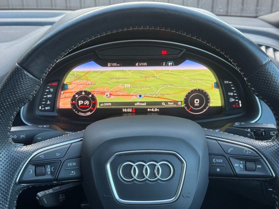 2019 Audi Q7 - image 12