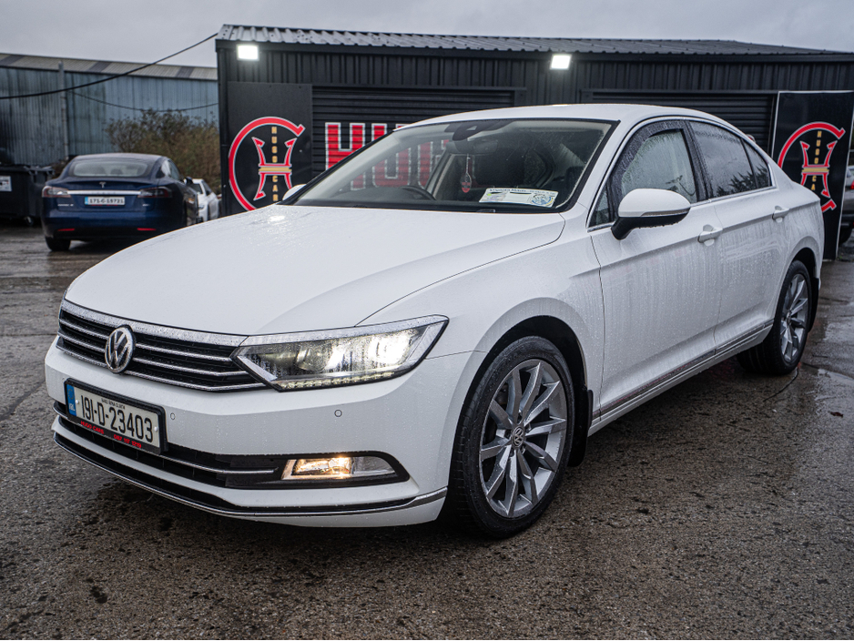 2019 Volkswagen Passat 2019 VW Passat Highline Auto/High spec/1yr warrant €25,888