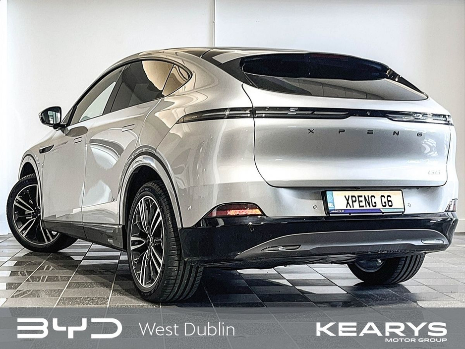 2025 Xpeng G6 - image 2