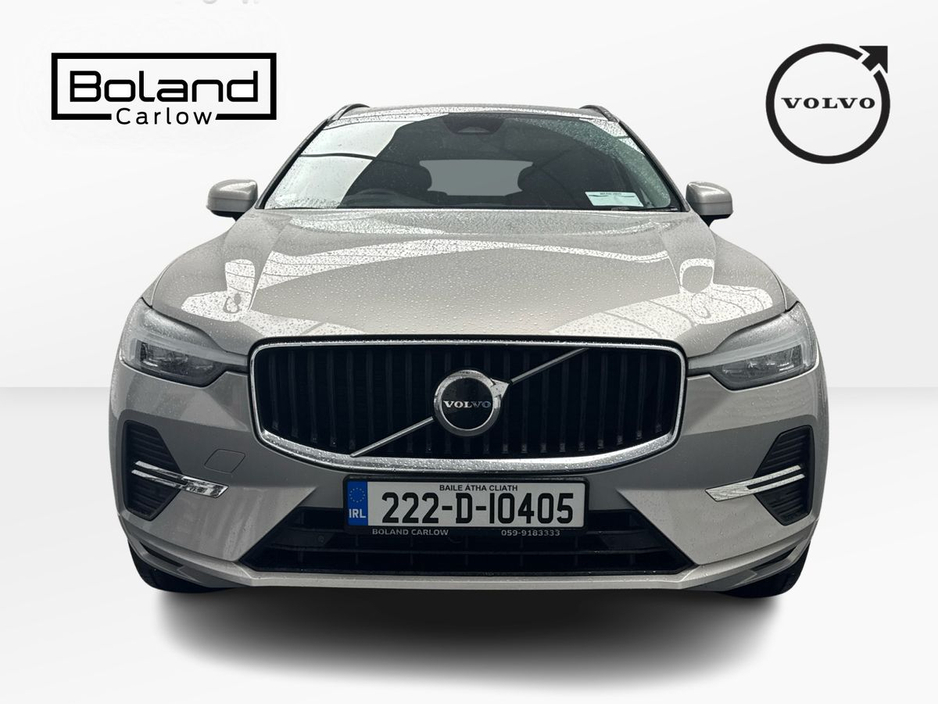 2022 Volvo XC60 - image 7