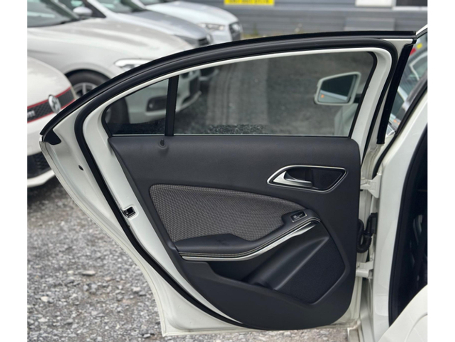 2016 Mercedes-Benz A Class - image 9