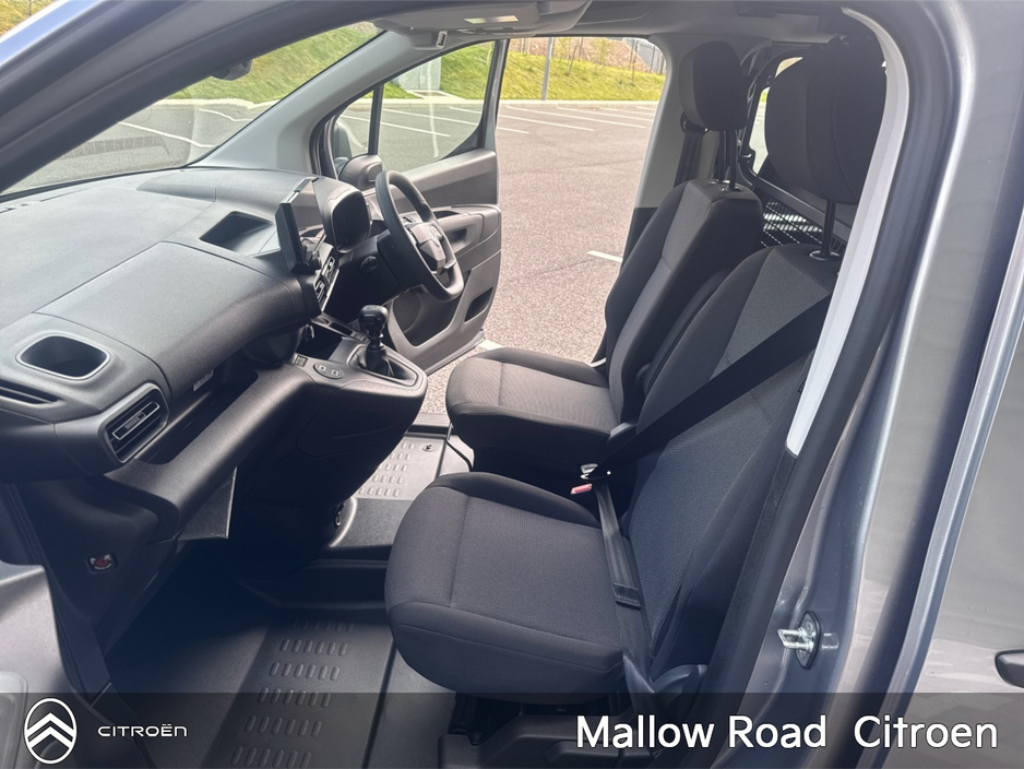 2026 Citroen Berlingo - image 7