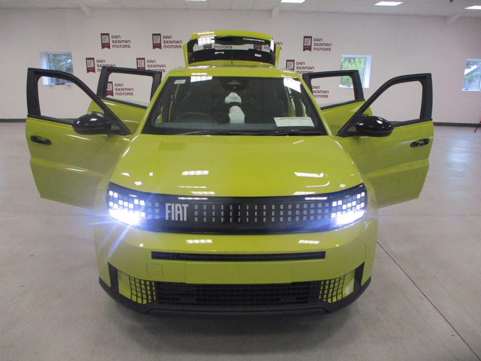 2026 Fiat Grande Panda - image 11