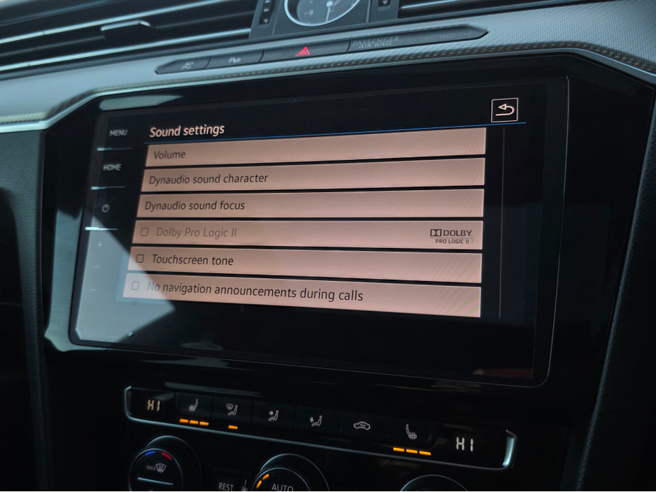 2019 Volkswagen Arteon 2.0 TSI R-LINE PANORAMIC SUNROOF 4MOTION 280BHP VIRTUALDASH FULL LEATHER HEATED ELECTRIC SEATS SAT NAV CARPLAY ANDROID AUTO BLIND SPORT PARKING SENSORS SELF PARKING ASSIST 360 CAMERA DYNAUDIO SOUND €31,500