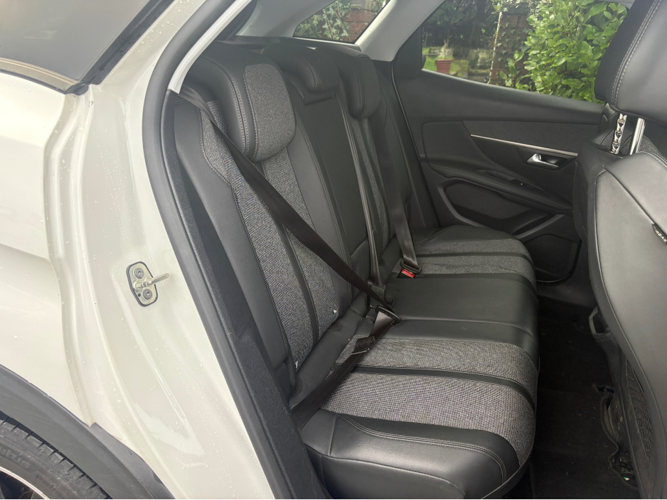 2019 Peugeot 3008 ALLURE 1.2 130 AUTOMATIC 6.2 4 €20,950