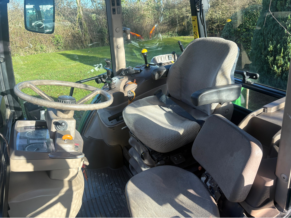 2017 John Deere XUV John Deere 6105RC €46,000