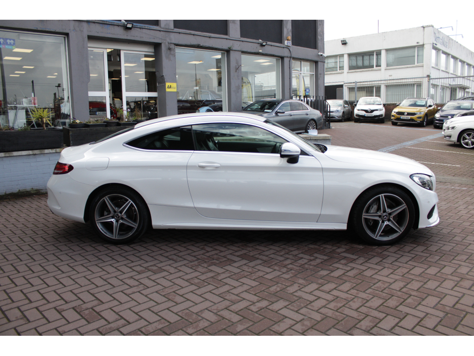 2018 Mercedes-Benz C Class - image 3