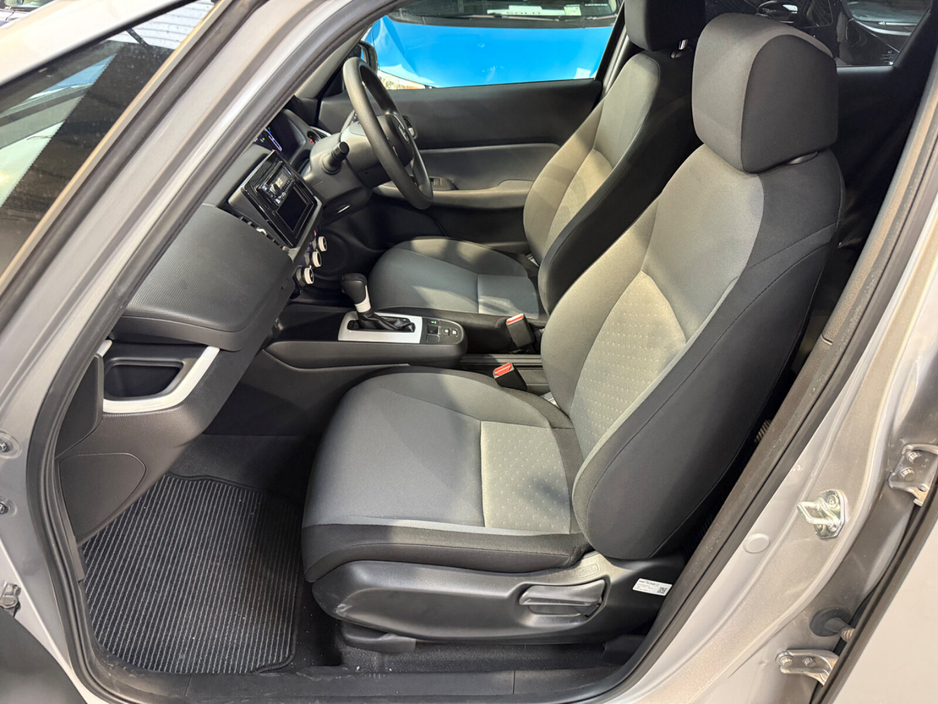 2020 Honda Fit - image 22