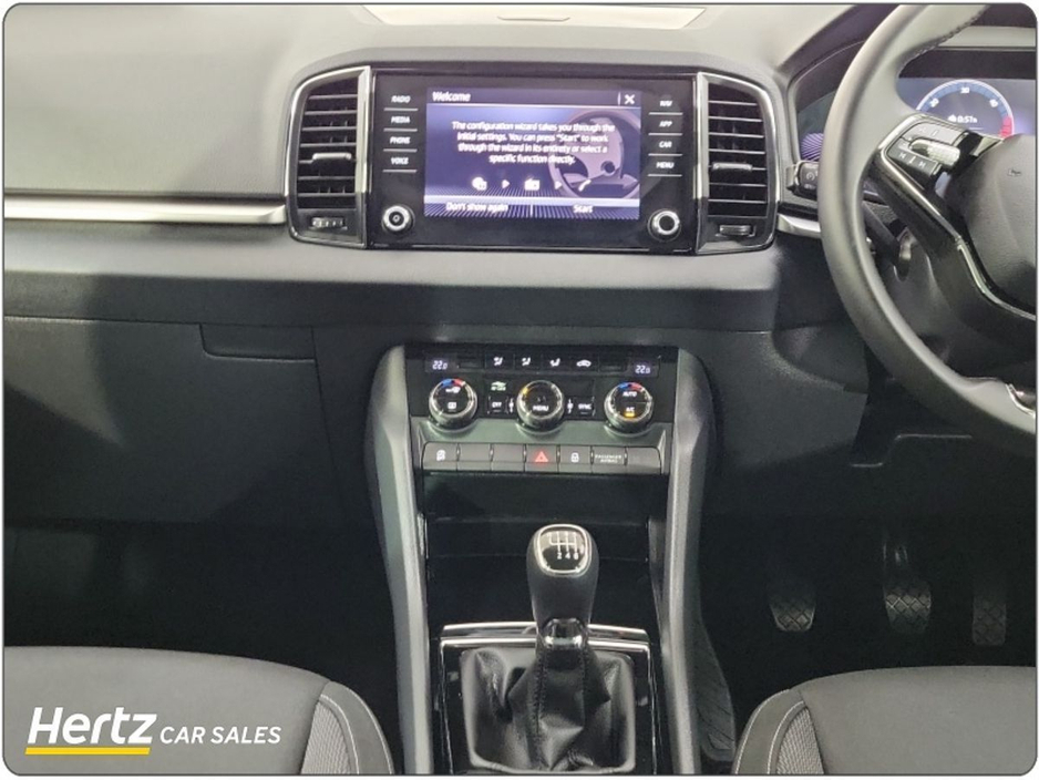 2024 Skoda Karoq Ambition 115HP 2.0 Diesel Manual €30,245