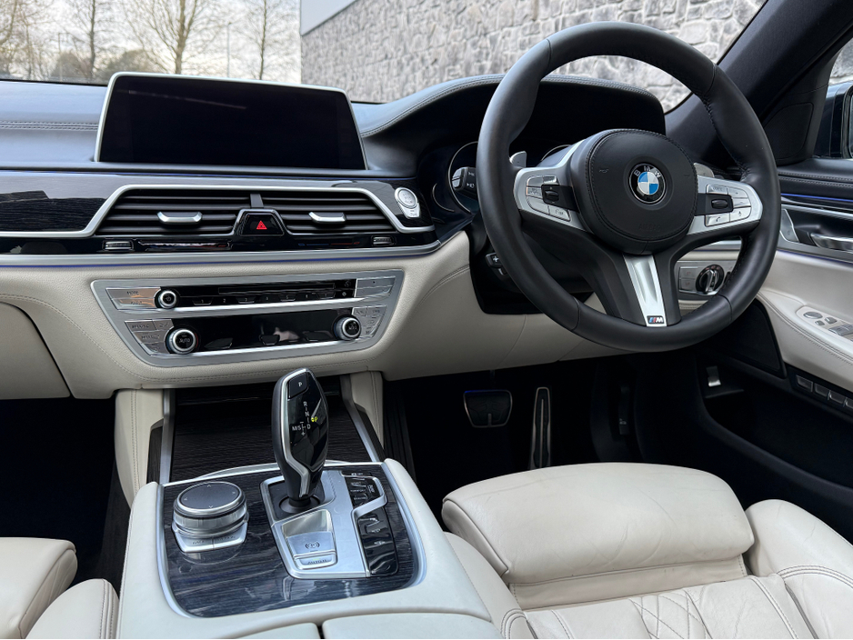 2018 BMW 7 Series 730D M SPORT FSH AUTO Huge Spec €26,950