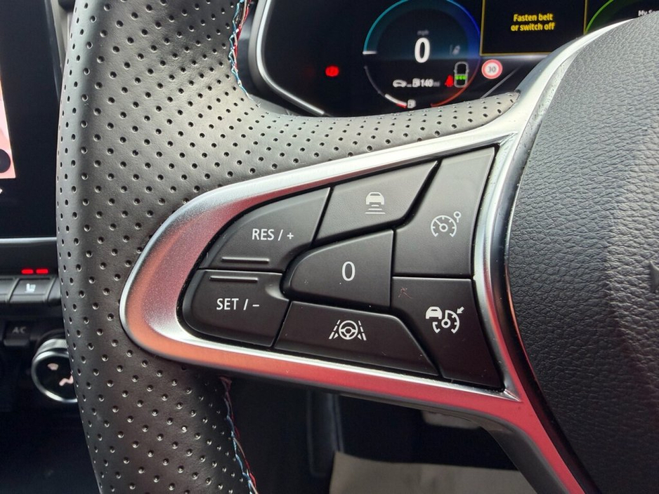 2024 Renault Arkana - image 25