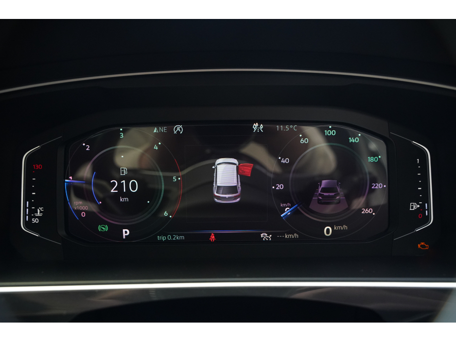 2019 Volkswagen Tiguan - image 12