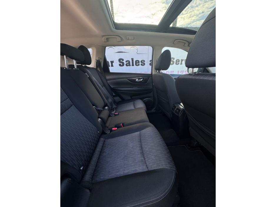 2018 Nissan X-Trail - image 26