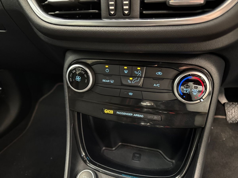 2022 Ford Puma - image 17