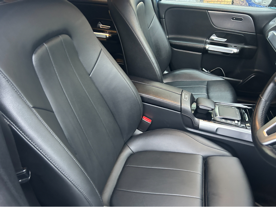 2023 Mercedes-Benz GLB 200 AUTO//7 SEATER//ONLY 53K//I OWNER ORIGINAL IRISH CAR WITH FULL HISTORY///STUNNING UNMARKED BLACK PARCHMENT LEATHER///BEAUTIFULL CAR//ROAD TAX JUST270E €39,999