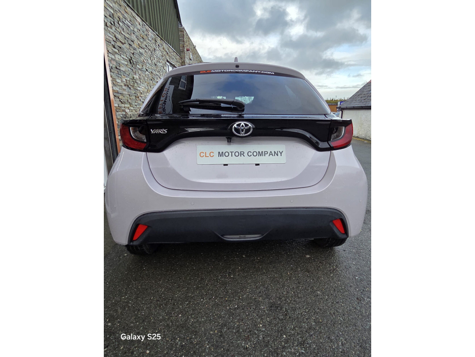 2020 Toyota Yaris  €14,950
