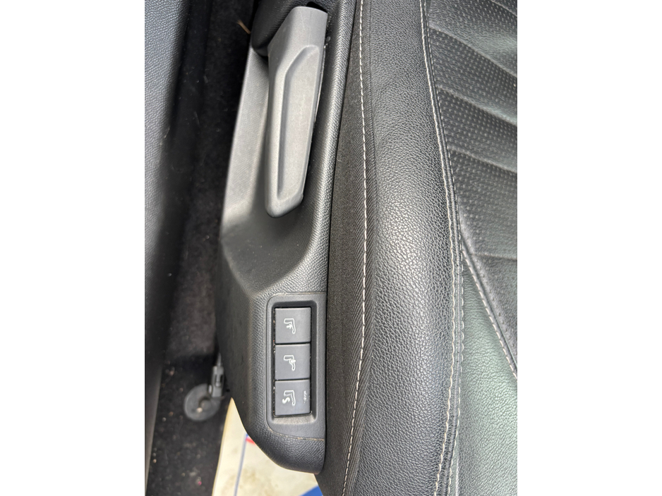 2023 Opel Mokka - image 13