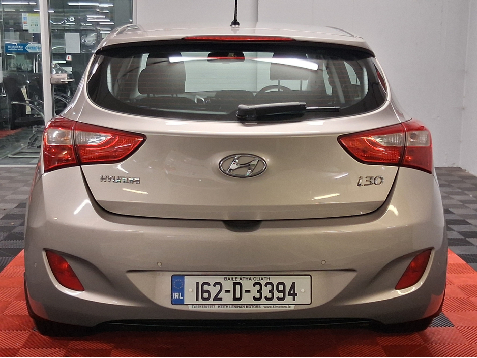 2016 Hyundai i30 1.6 DELUXE 5DR €9,888