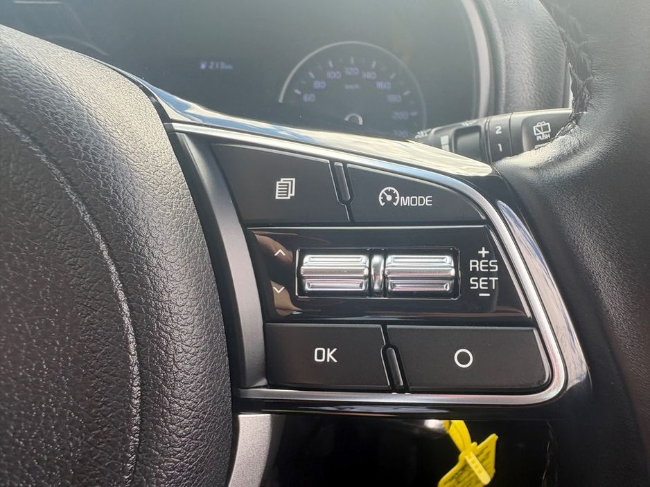 2019 Kia Sportage - image 18