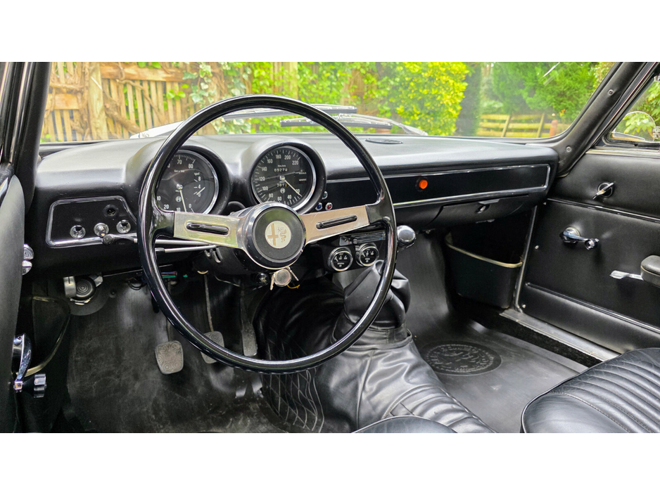 1971 Alfa Romeo GT Junior 1300 - image 23