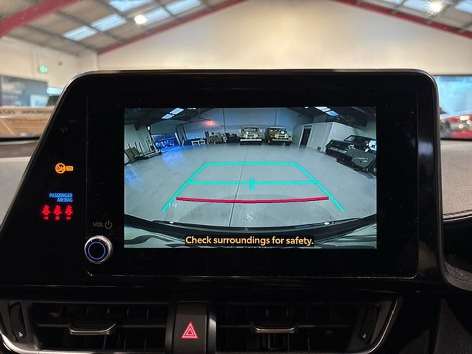 2023 Toyota C-HR HYBRID SPORT 4DR AUTO €30,450