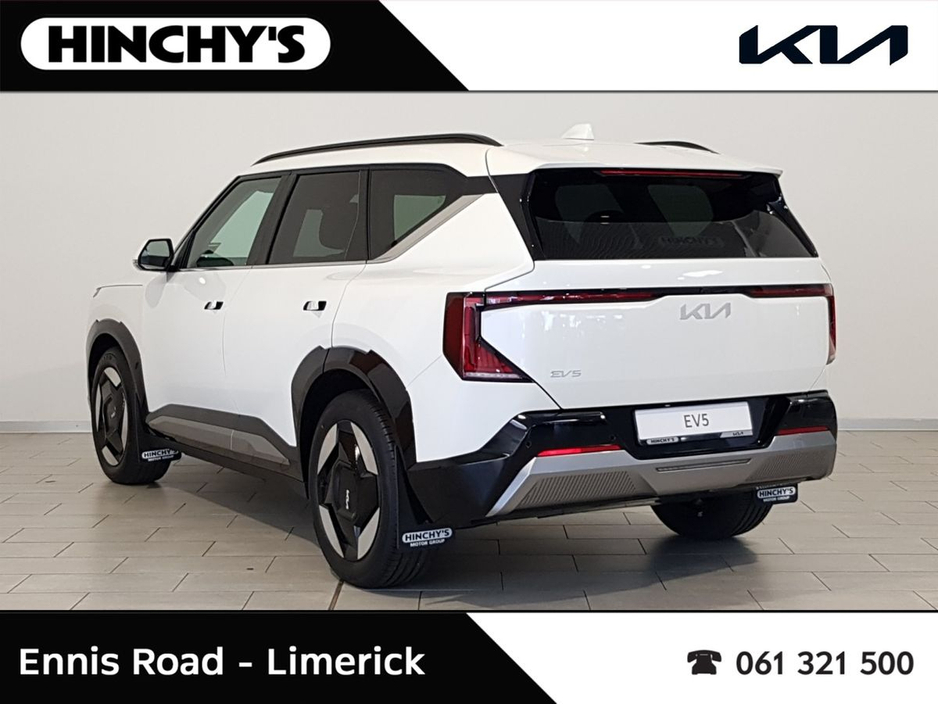 2026 Kia EV5 - image 3