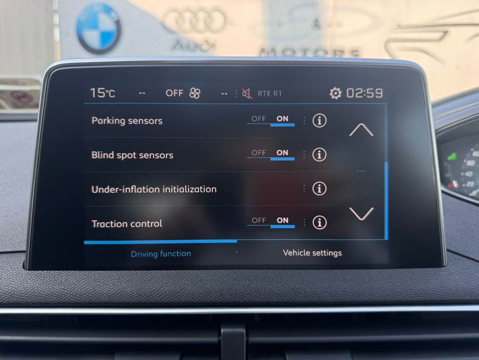 2018 Peugeot 3008 - image 26