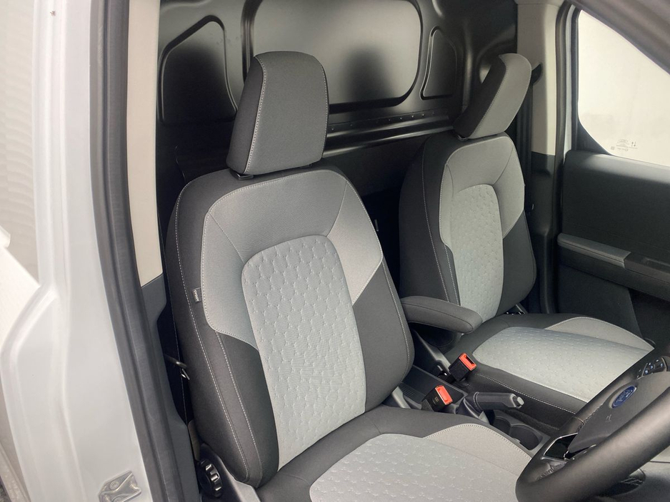 2026 Ford Courier - image 20