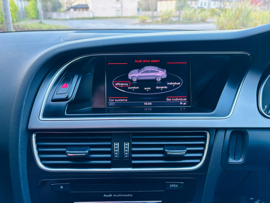 2012 Audi S5 - image 19