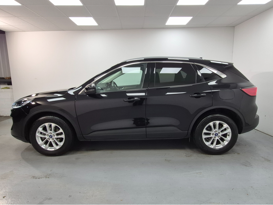 2022 Ford Kuga TITANIUM 5DR 1.5 TD 120 S6.2 M6 F €24,750