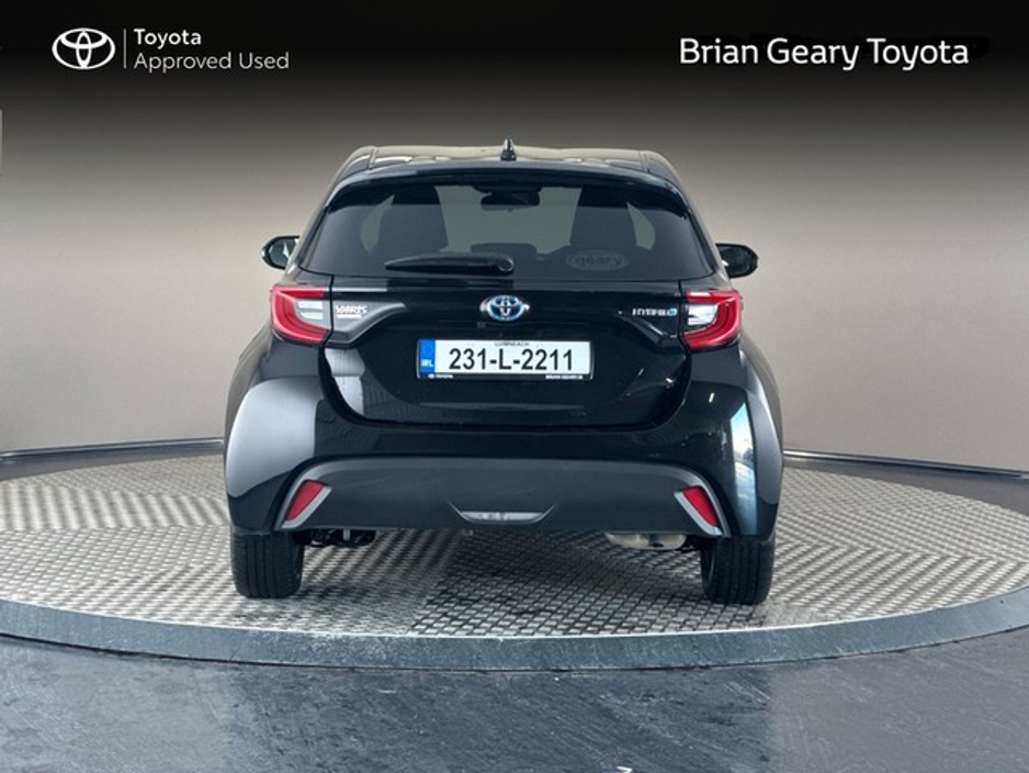 2023 Toyota Yaris Hybrid LunaSport €24,950
