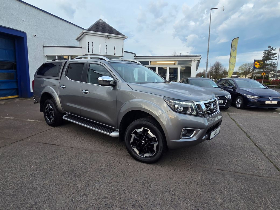 2020 Nissan Navara - image 6