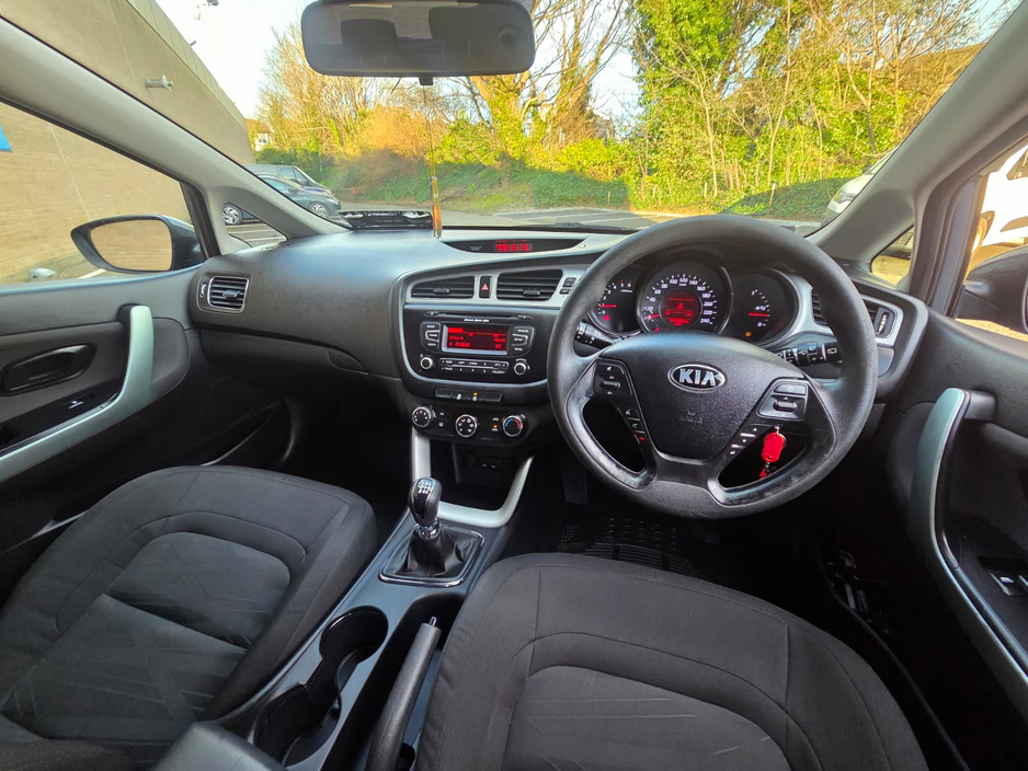 2014 Kia Ceed - image 11