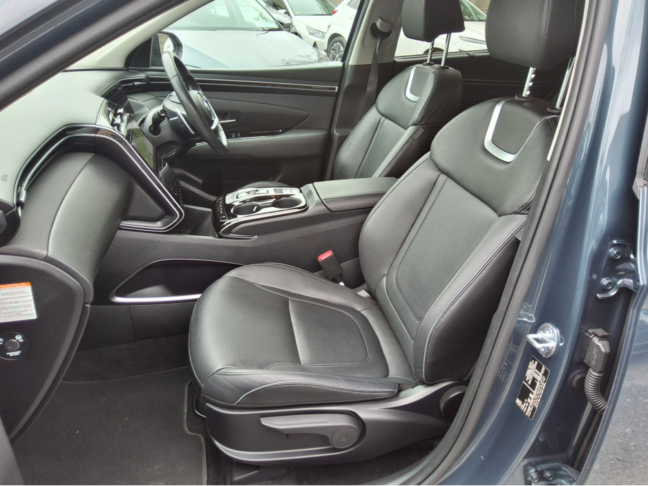 2023 Hyundai Tucson - image 12