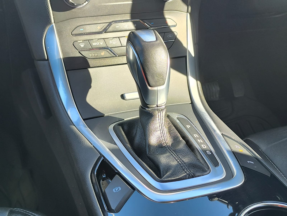 2017 Ford S-Max - image 33