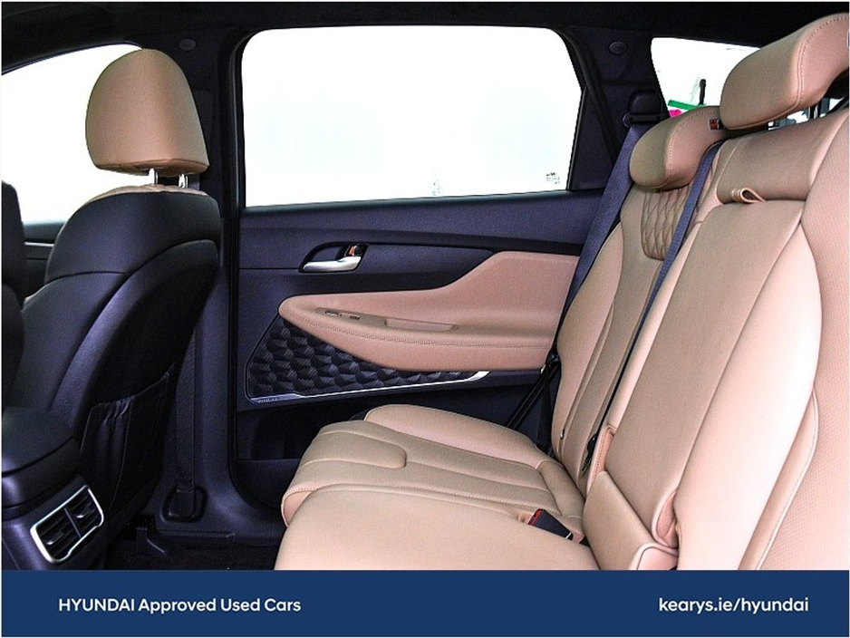 2023 Hyundai Santa Fe 1.6 PHEV 4WD Premium Auto €49,845