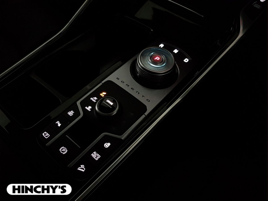 2024 Kia Sorento - image 11