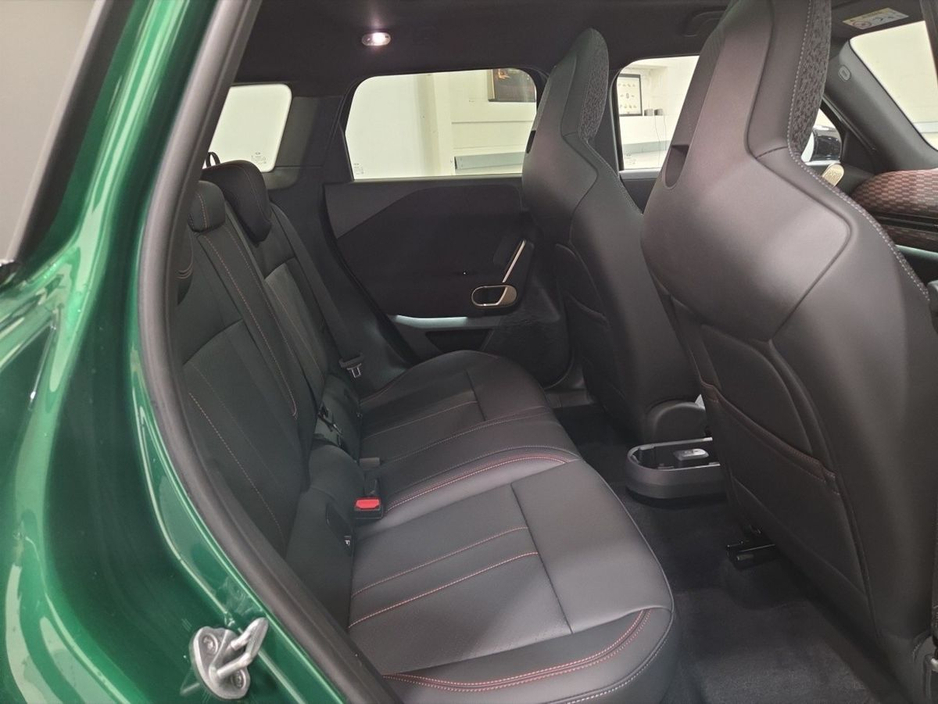 2026 MINI Aceman - image 8