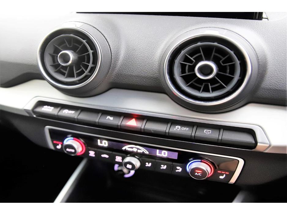 2019 Audi Q2 1.0 TFSI S-TRONIC *REVERSE CAM*PARK SENSORS*DIGITAL DASH* €22,890